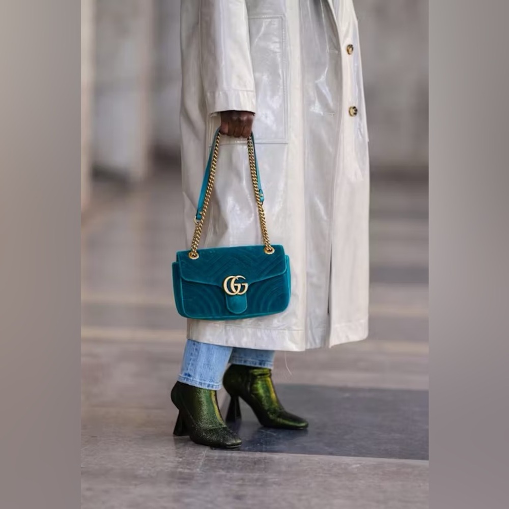 Gucci Azalea Marmont GG Chain Shoulder Bag in Red - Picture 16 of 16